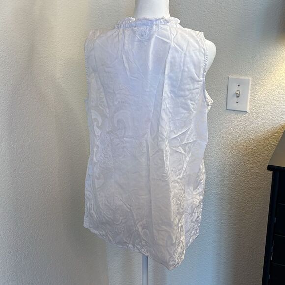 Liz Claiborne Sheer Cotton Top with Floral Design - Size Medium - Picture 2 of 5